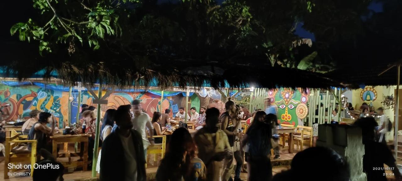 Gaia Hostels Anjuna Esterno foto