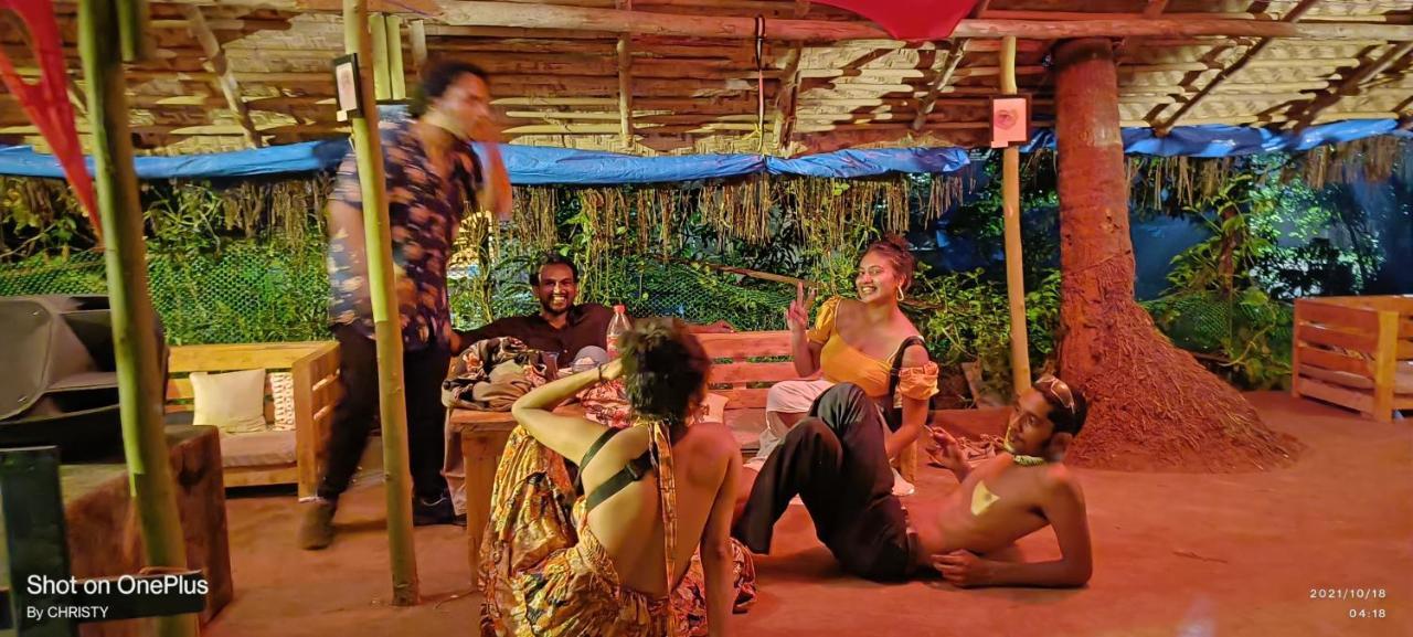 Gaia Hostels Anjuna Esterno foto