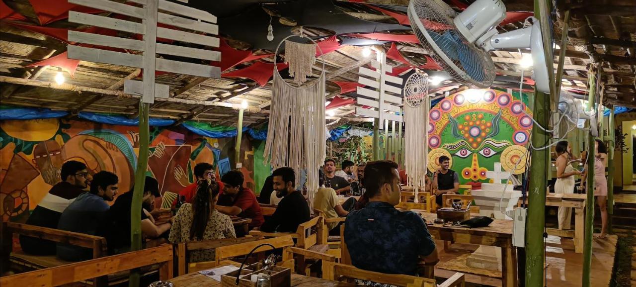 Gaia Hostels Anjuna Esterno foto