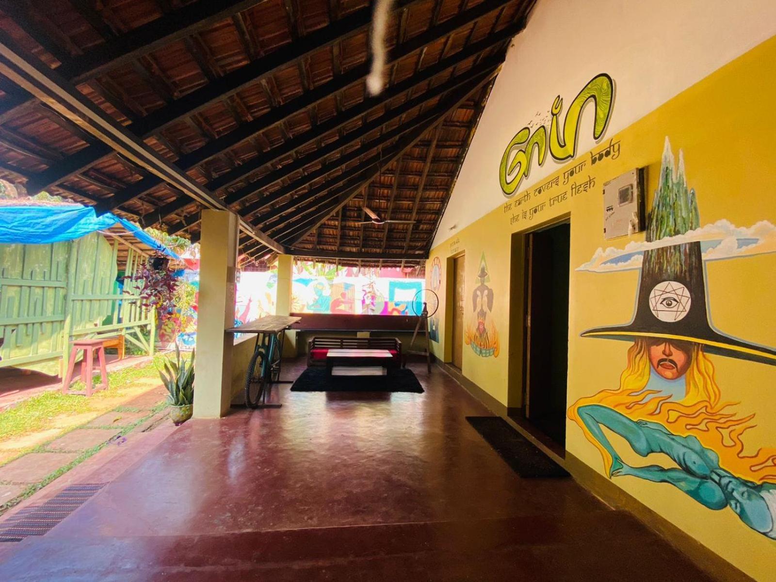 Gaia Hostels Anjuna Esterno foto