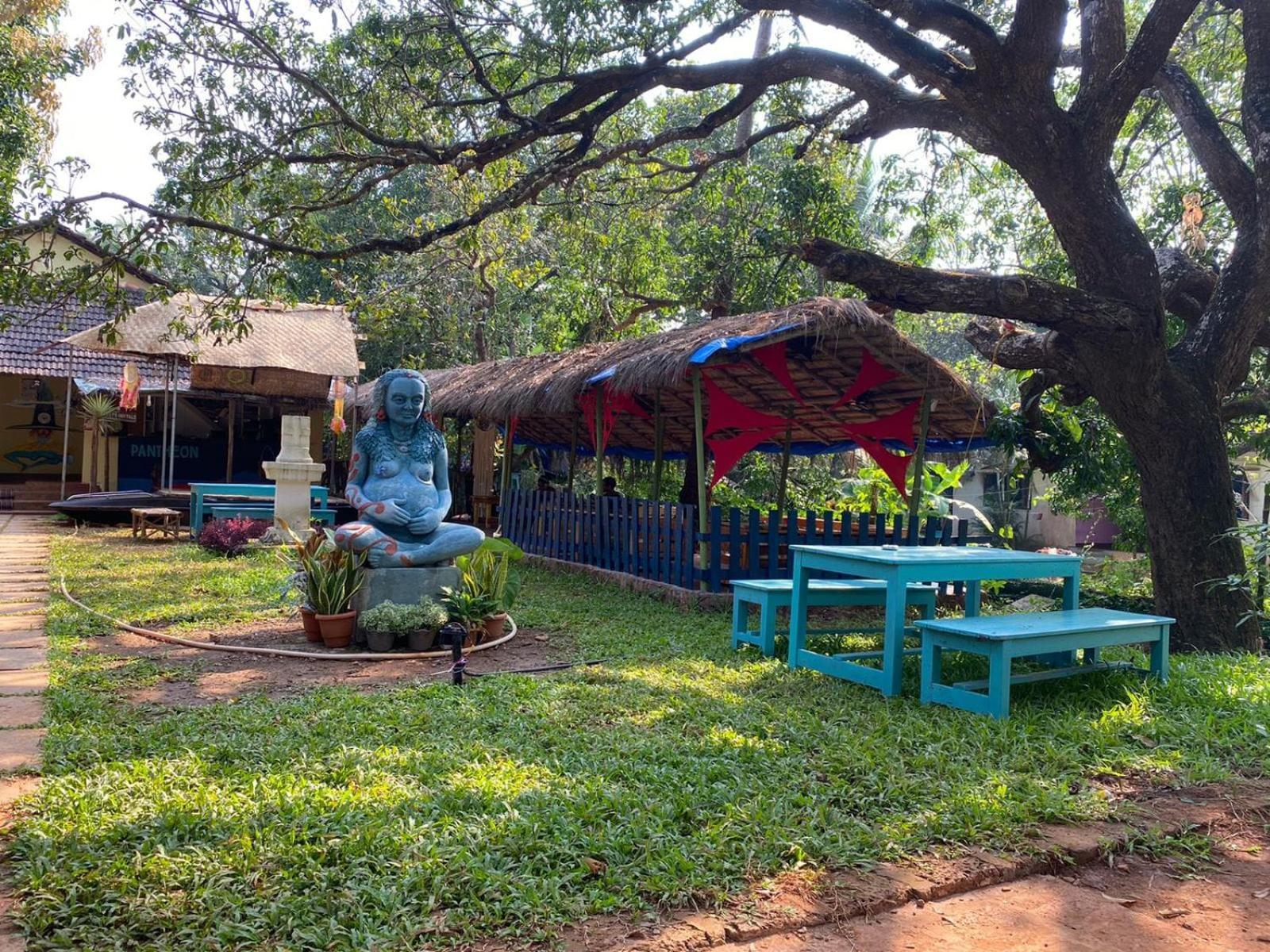 Gaia Hostels Anjuna Esterno foto